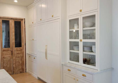 Inset shaker kitchen with traditional oak island