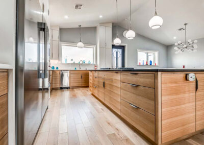 Modern pearl cabinetry