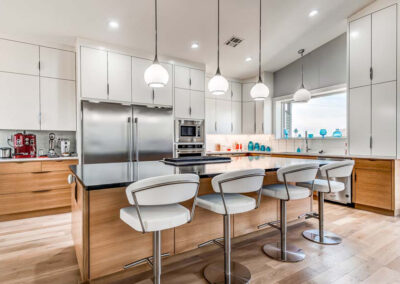 Modern pearl cabinetry